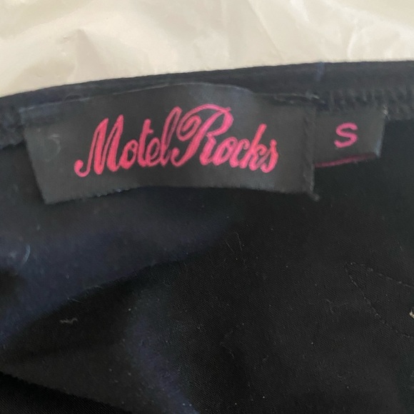 Motel rocks black with lace cutouts bodycon dress - Picture 4 of 7